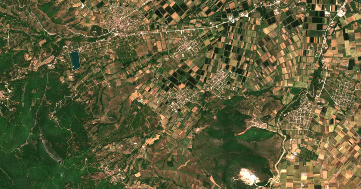 Mapa por satélite de Xinonérion