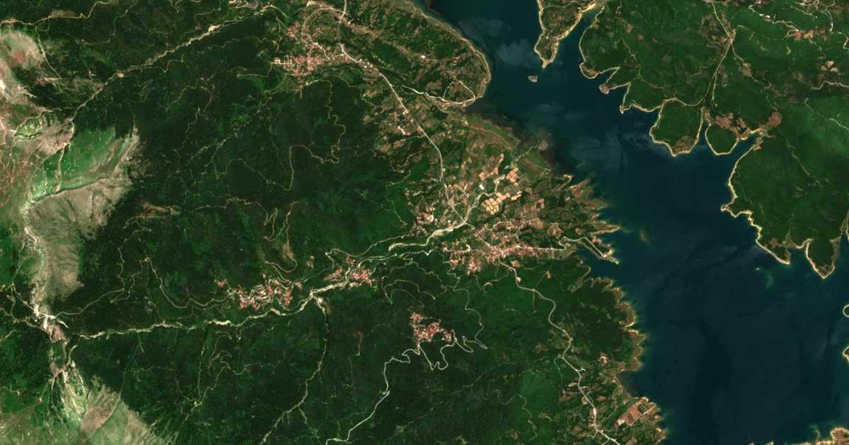 Mapa por satélite de Kalývia Fylaktís