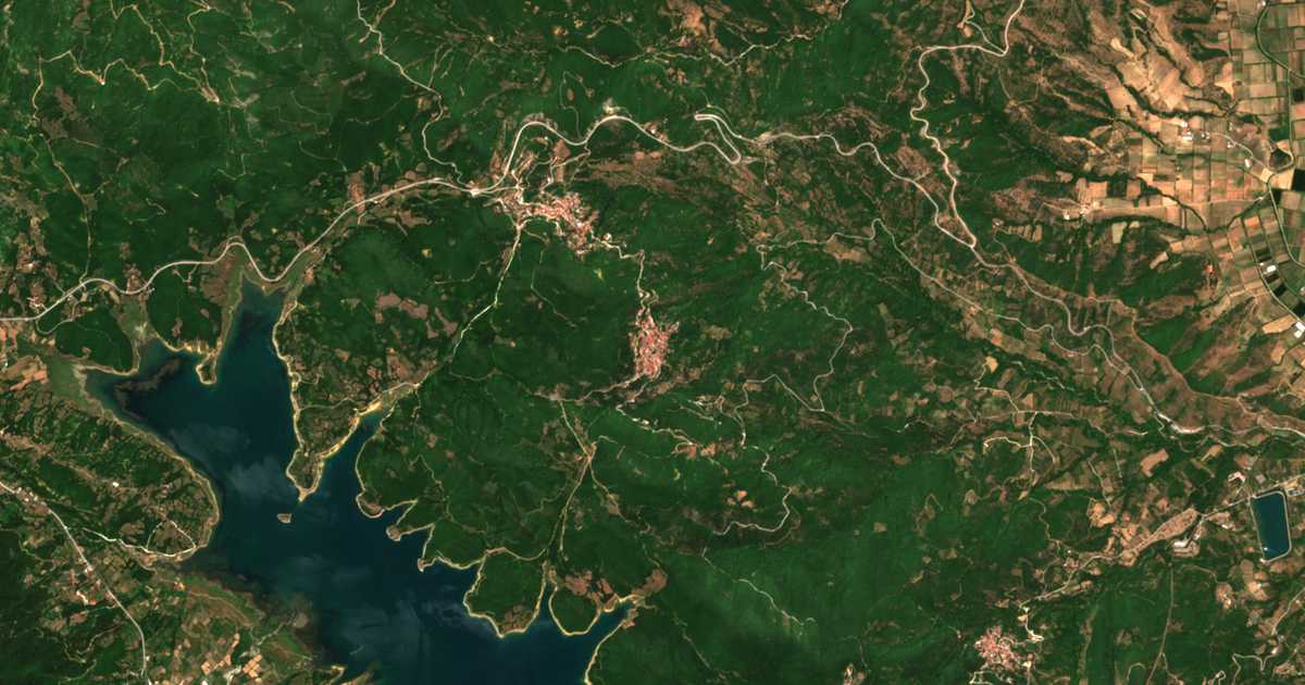 Mapa por satélite de Mesenikólas