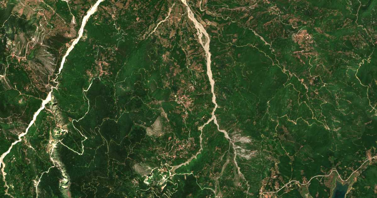 Mapa por satélite de Kryopigí