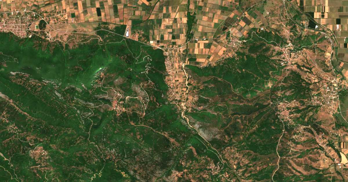 Mapa por satélite de Pýrgos Ithómis