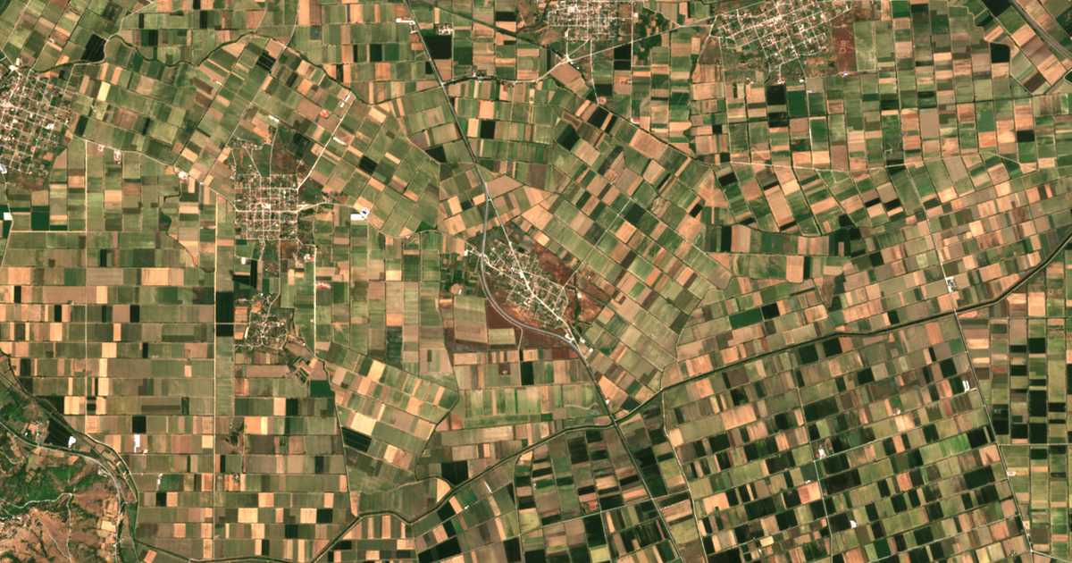 Mapa por satélite de Rizovoúnion