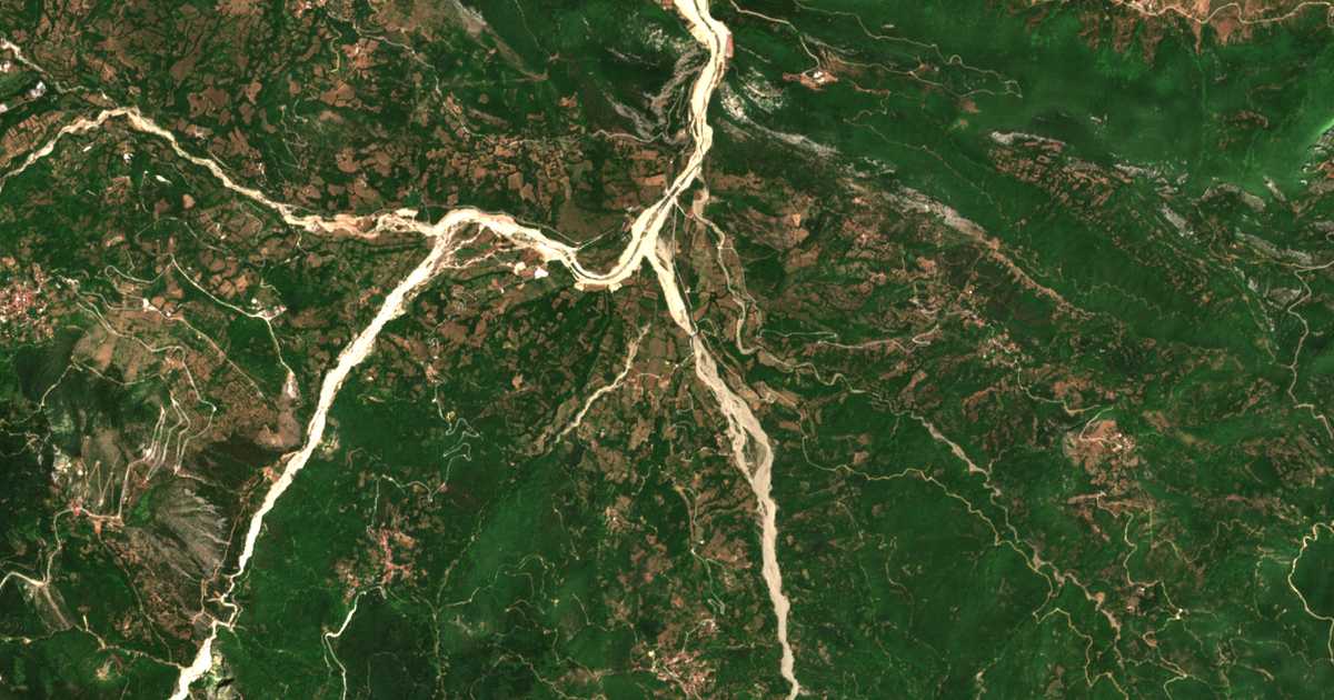 Mapa por satélite de Xirókampos