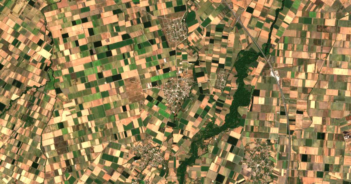 Mapa por satélite de Ámpelos