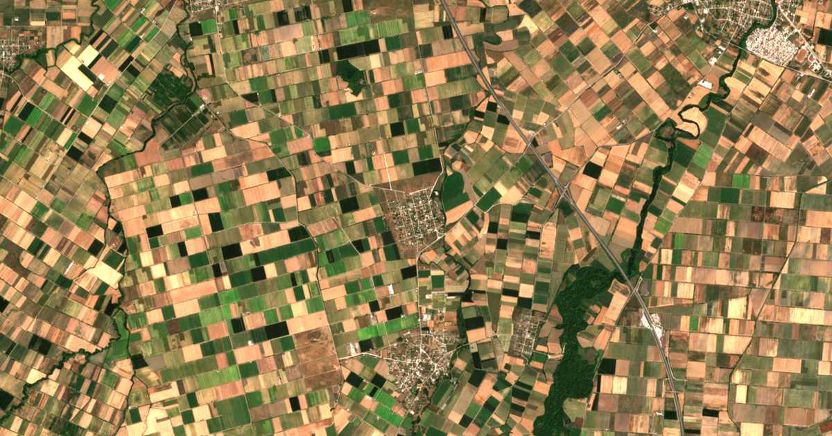 Mapa por satélite de Agía Paraskeví