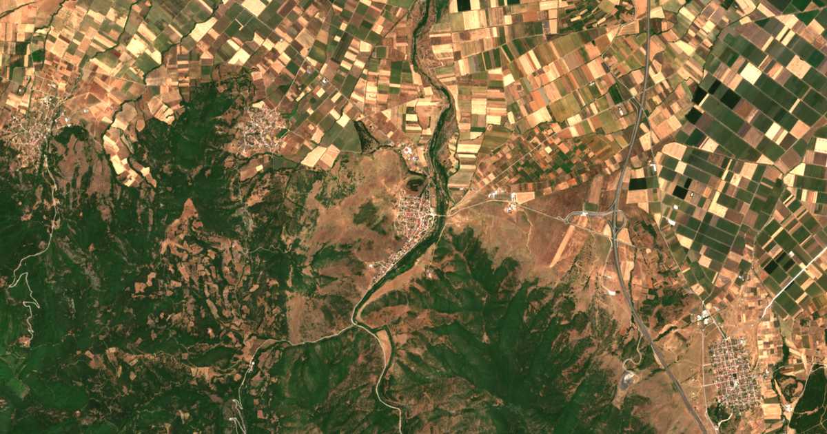 Mapa por satélite de Kédros
