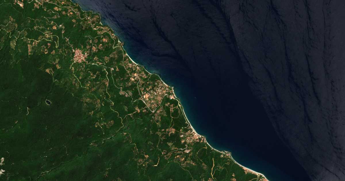 Mapa por satélite de Kókkino Neró