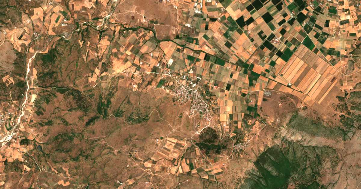 Mapa por satélite de Galanóvrysi