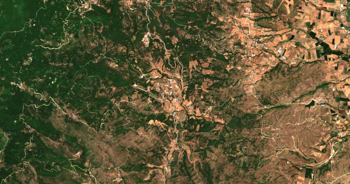 Mapa por satélite de Paliámpela