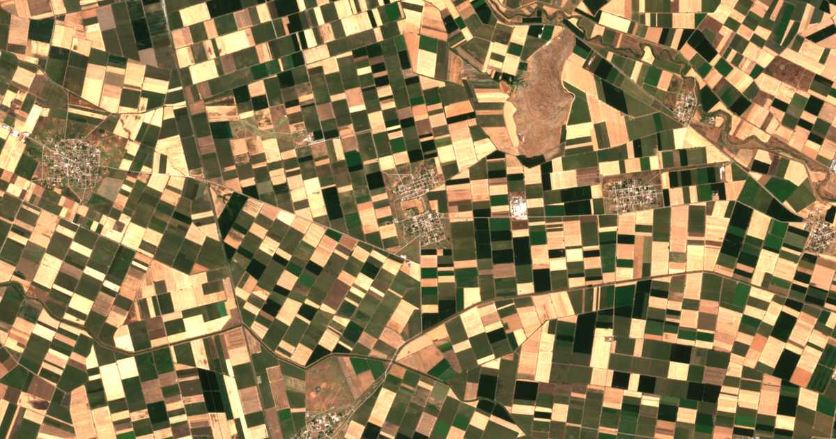 Mapa por satélite de Polynérion