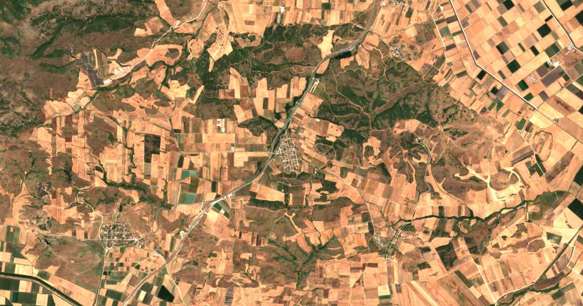 Mapa por satélite de Voúnaina