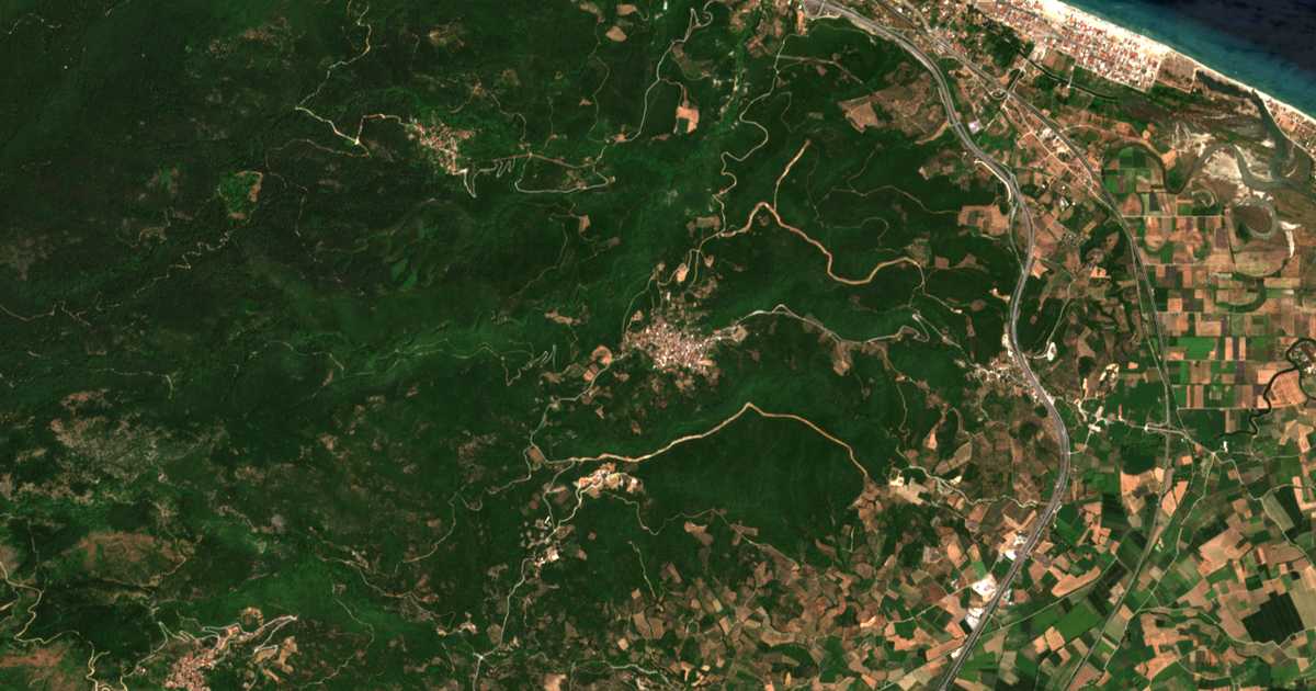 Mapa por satélite de Aigáni