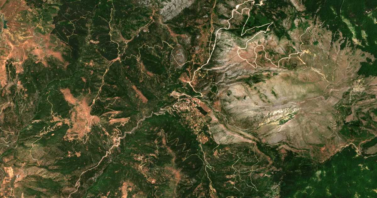 Mapa por satélite de Spiliá