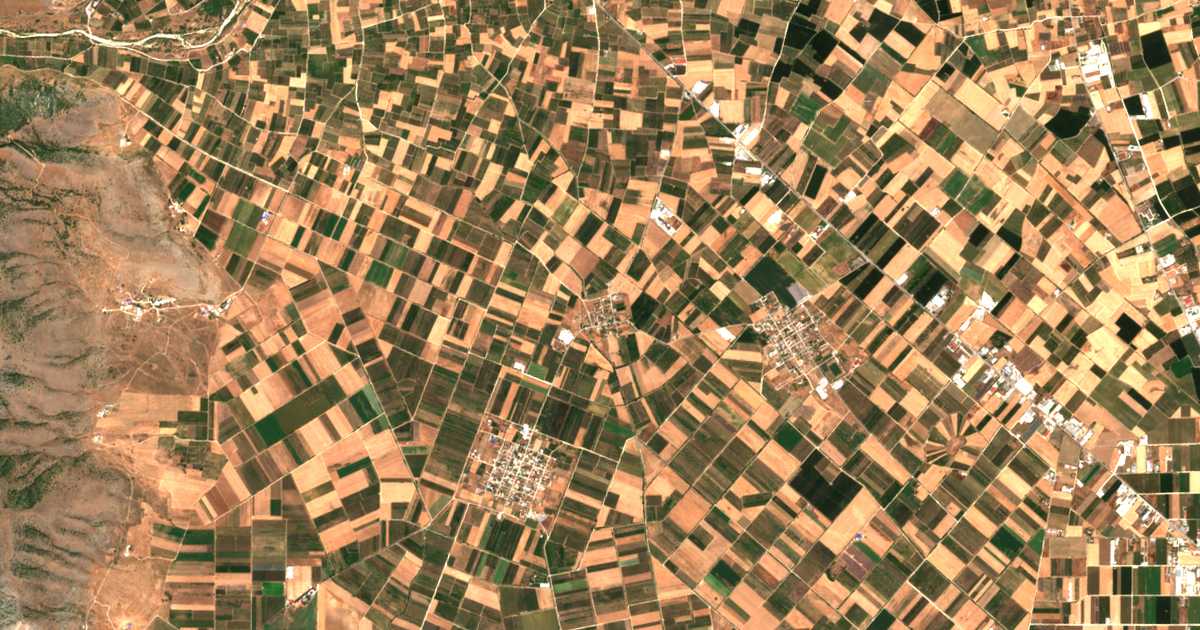 Mapa por satélite de Agía Sofía