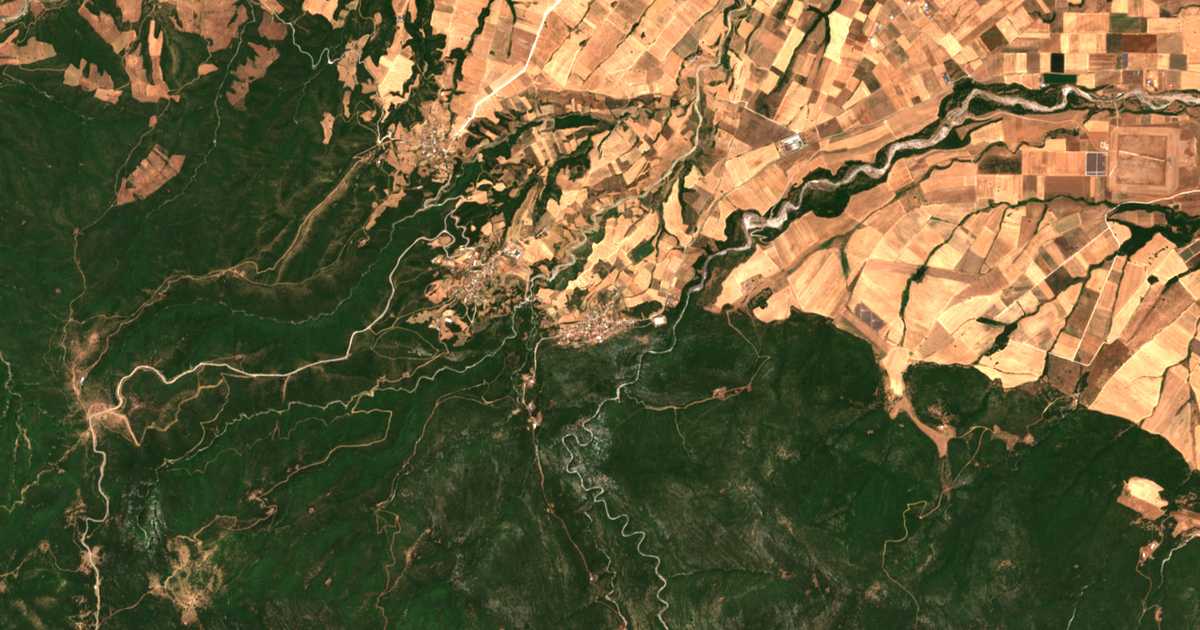 Mapa por satélite de Neochorákion
