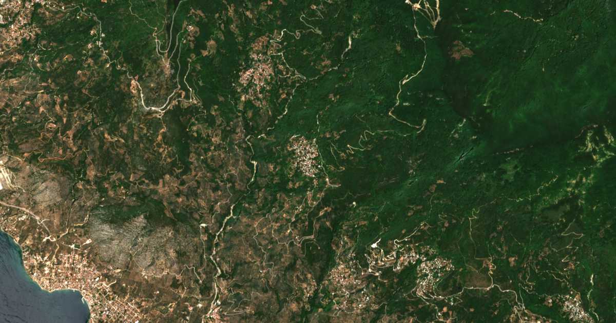 Mapa por satélite de Ágios Lavréntios