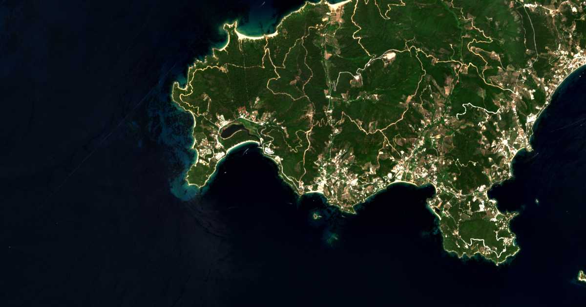 Mapa por satélite de Troúllos