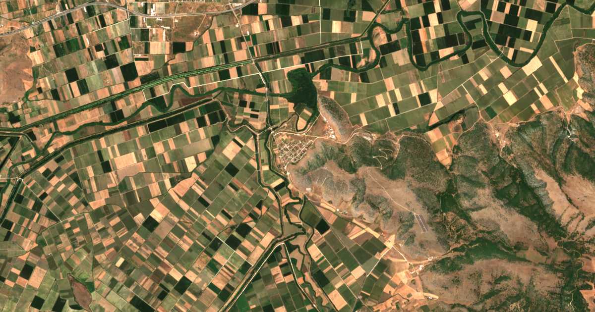 Mapa por satélite de Keramídion