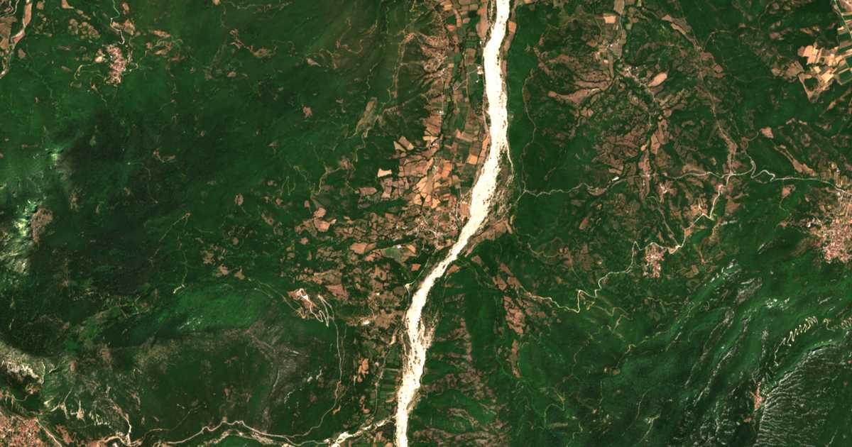 Mapa por satélite de Ampélia