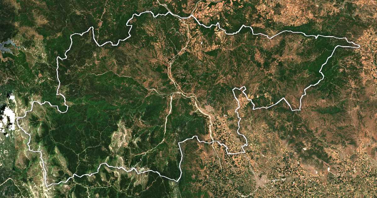 Imagen de satélite con el límite trazado: Meteora