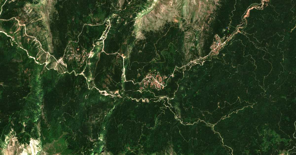 Mapa por satélite de Neraïdochóri