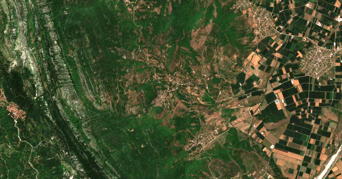 Mapa por satélite de Piáleia