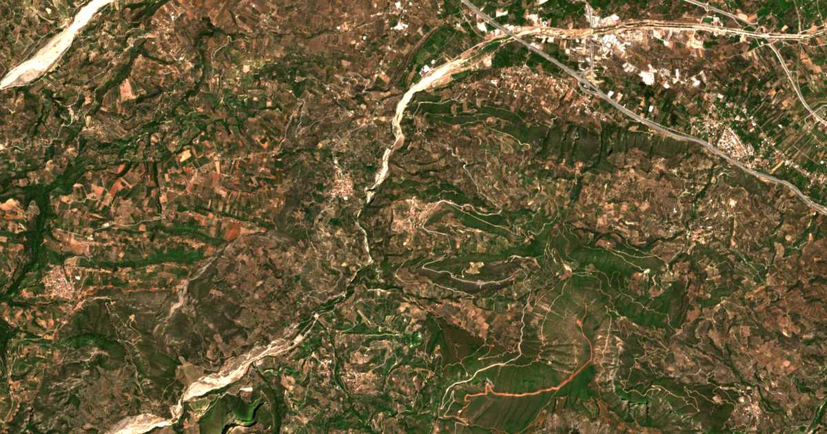 Mapa por satélite de Achladéa