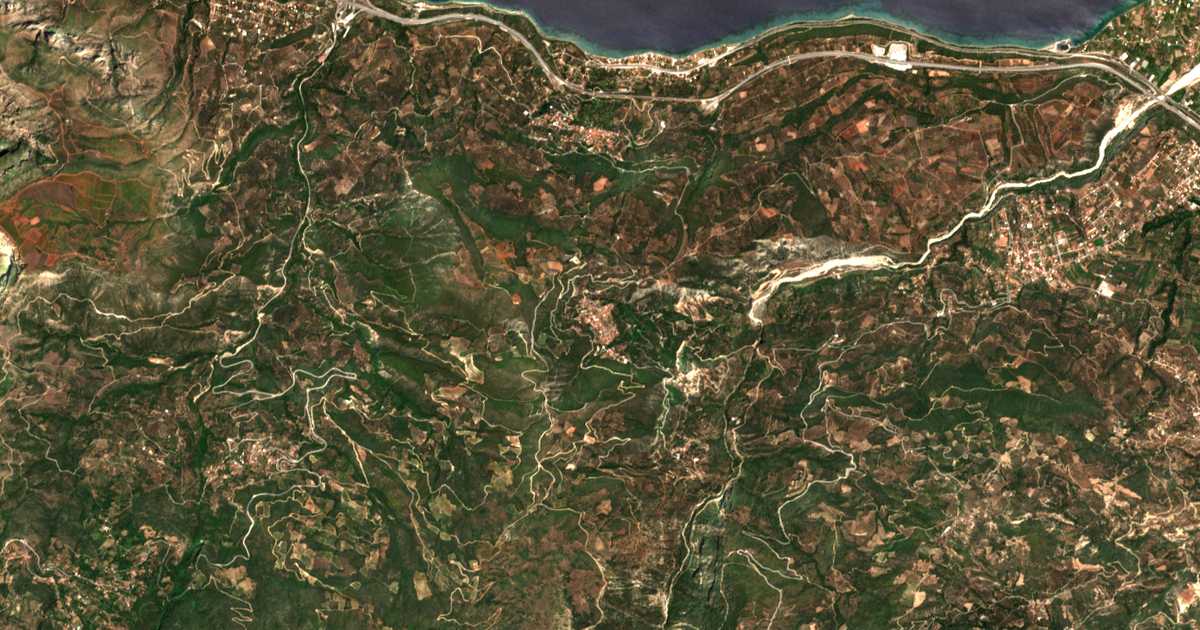 Mapa por satélite de Kalamiás