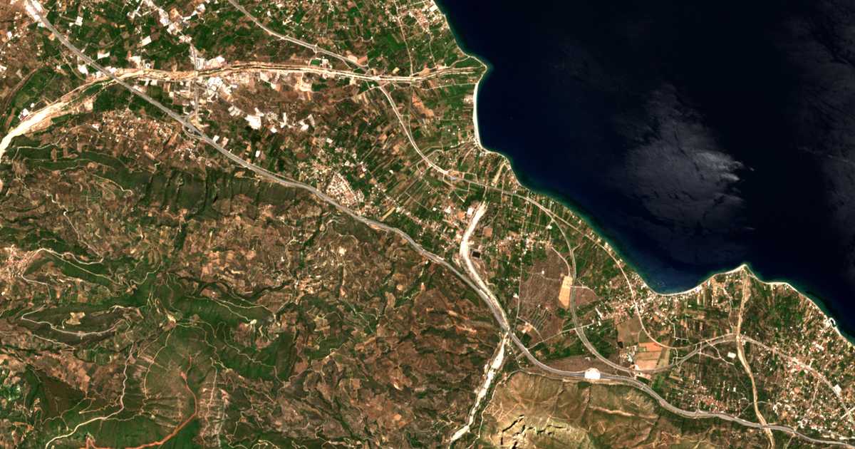 Mapa por satélite de Nikoleika