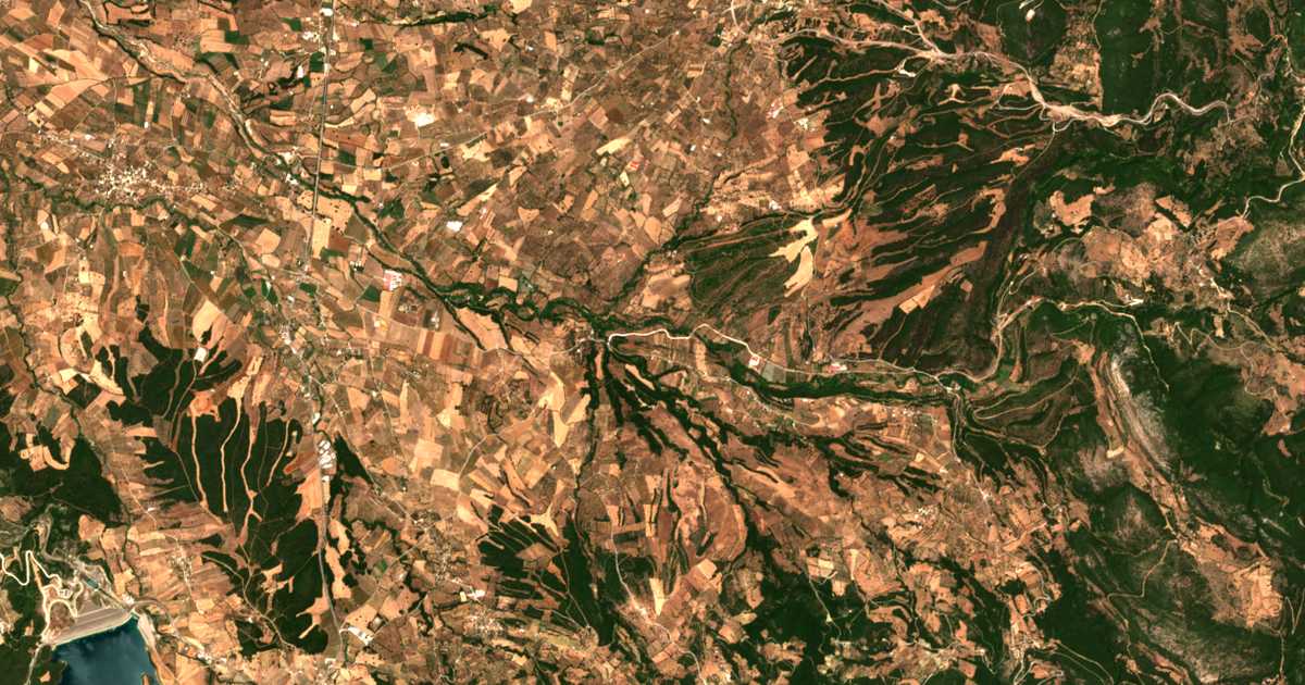 Mapa por satélite de Agía Eleoúsa