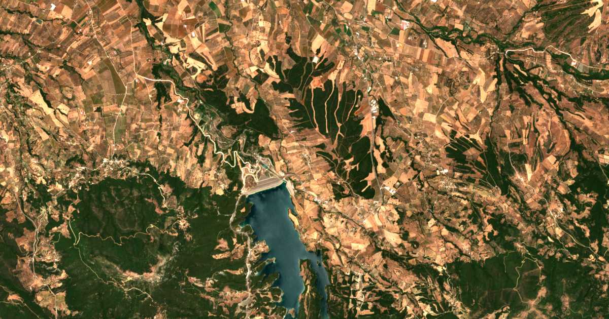 Mapa por satélite de Astérion