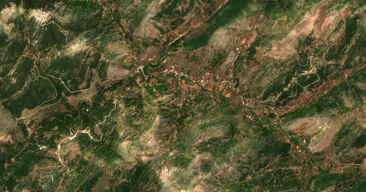 Mapa por satélite de Áno Tripótama