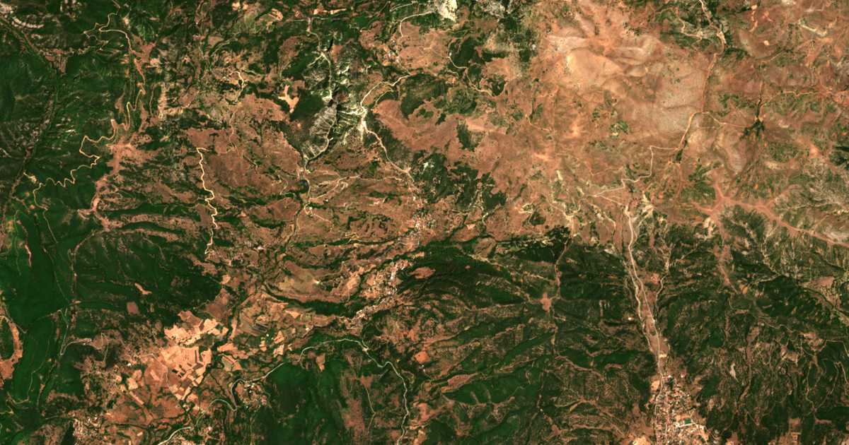 Mapa por satélite de Drosáton