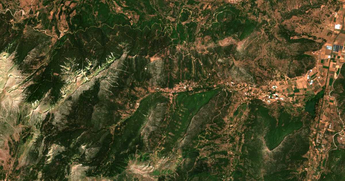 Mapa por satélite de Kértezi