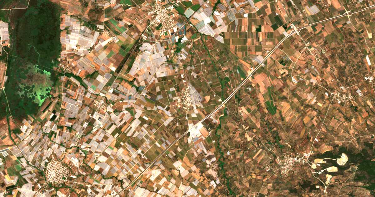 Mapa por satélite de Apideón