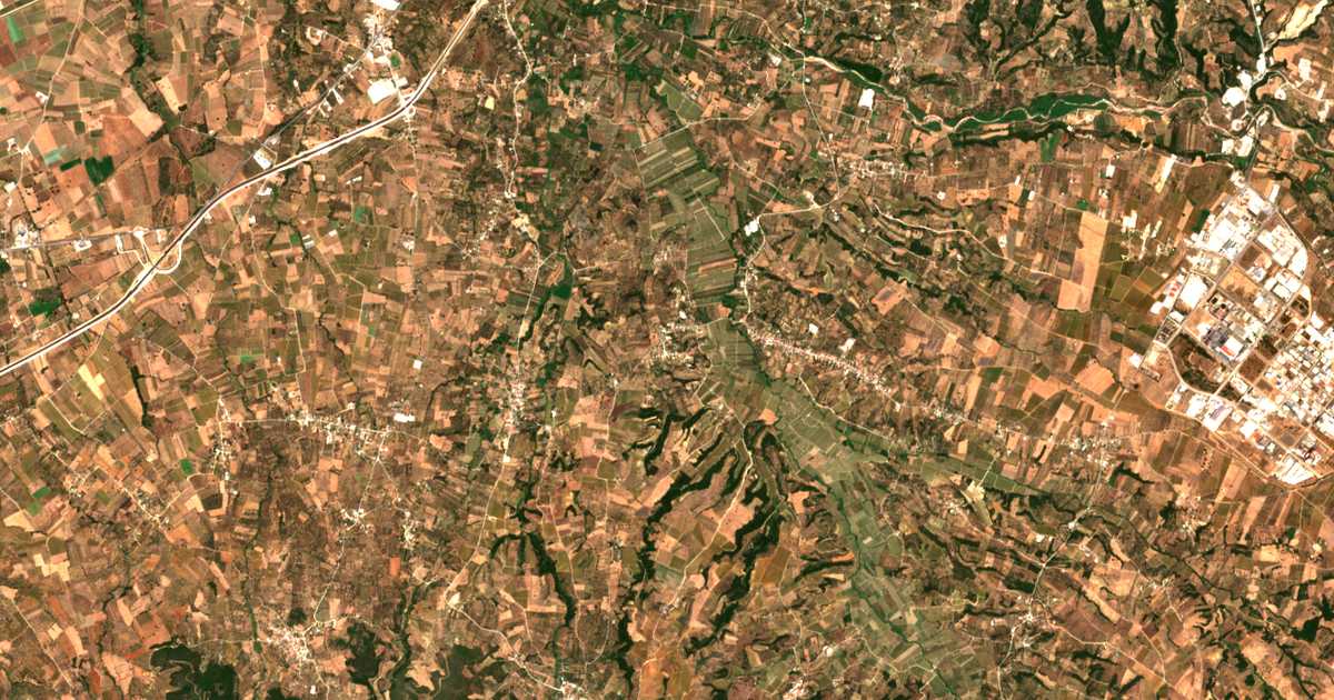 Mapa por satélite de Spaliaraíika