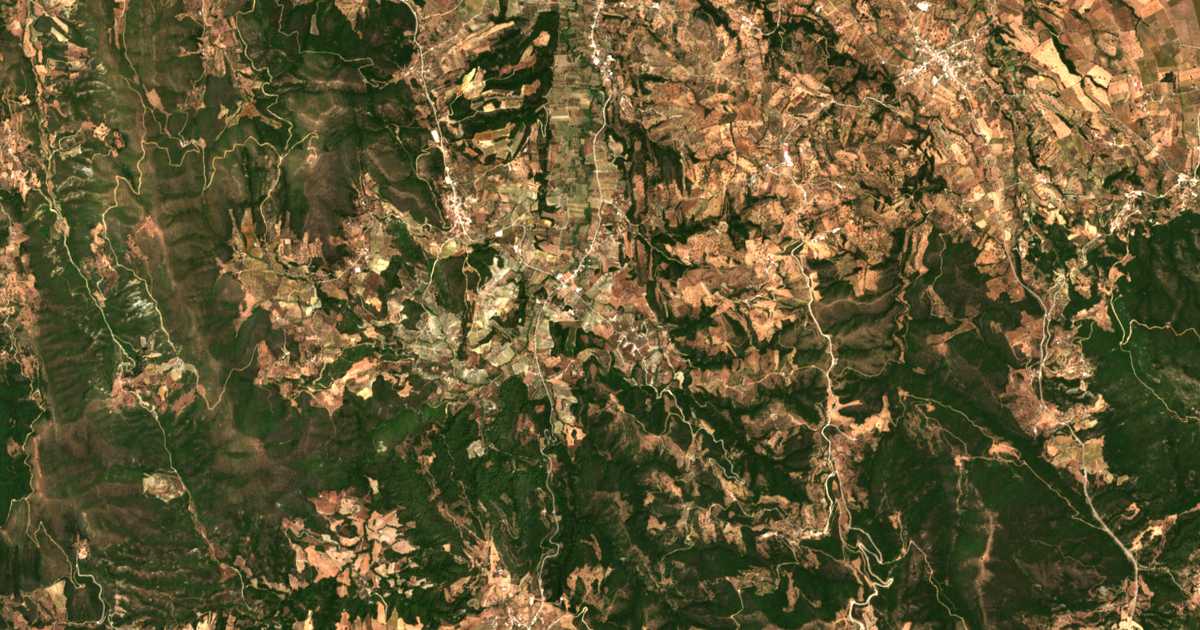Mapa por satélite de Zisimaíika