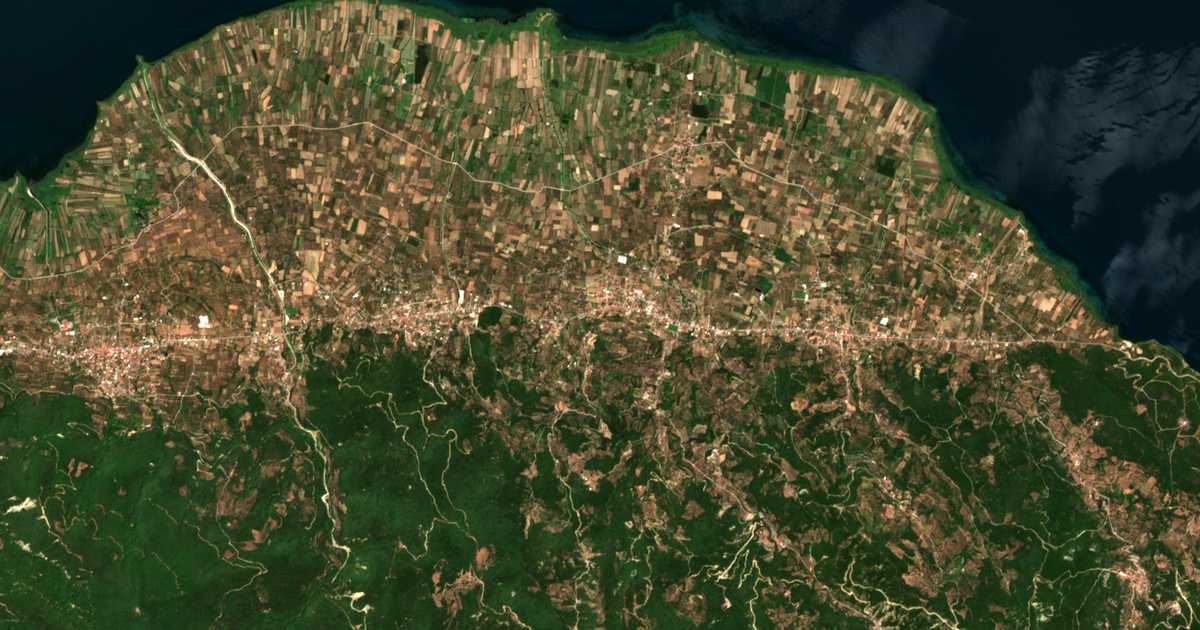 Mapa por satélite de Gavaloú