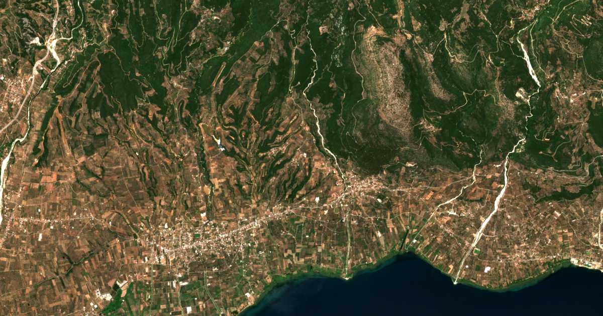 Mapa por satélite de Tragána