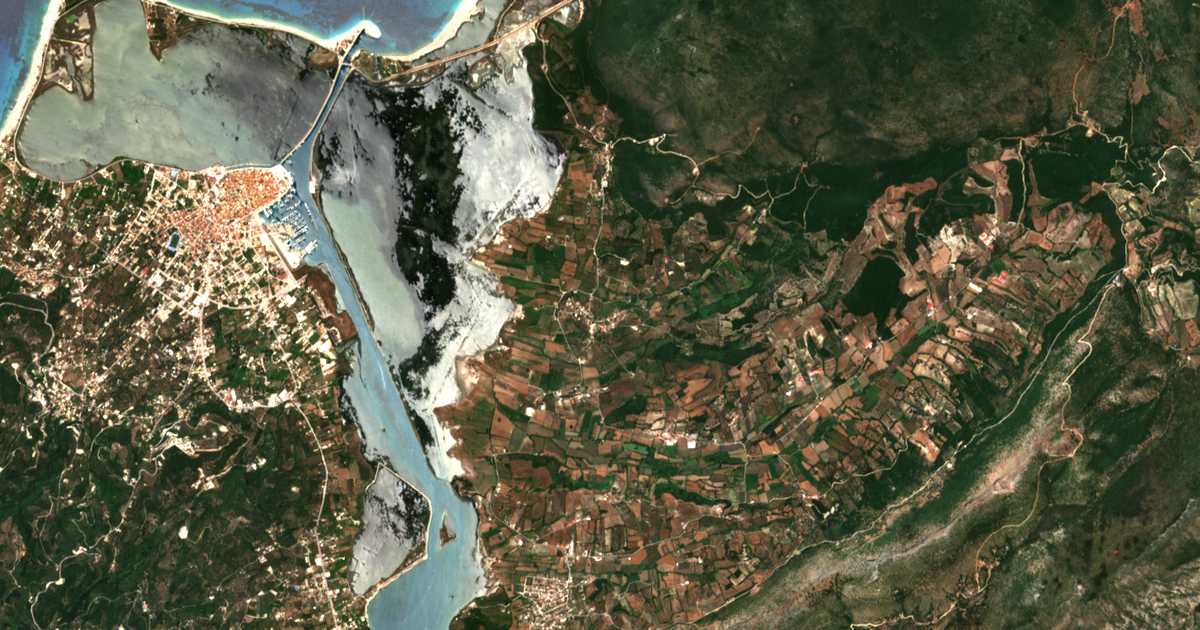 Mapa por satélite de Peratiá