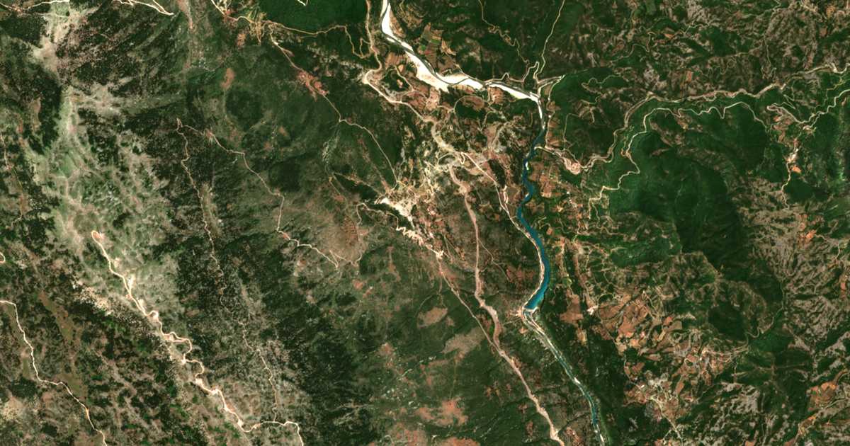 Mapa por satélite de Avlákion