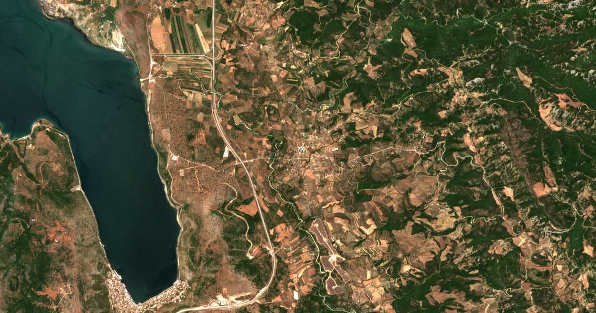 Mapa por satélite de Sardínia