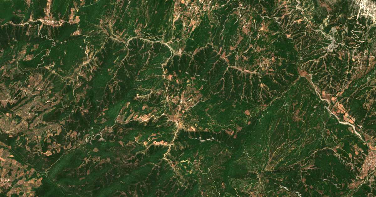 Mapa por satélite de Theriakísion