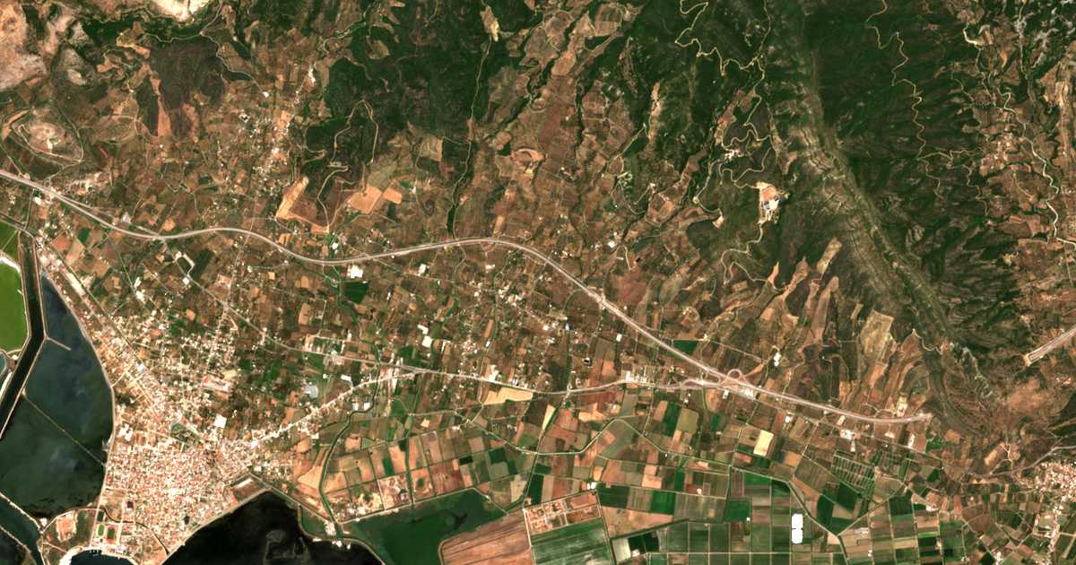 Mapa por satélite de Ágios Thomás