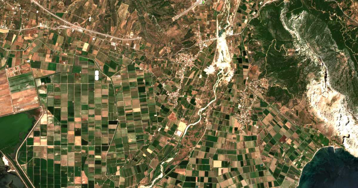 Mapa por satélite de Evinochórion