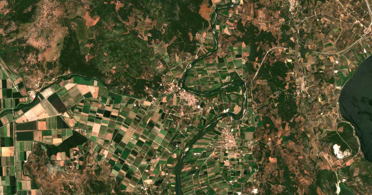 Mapa por satélite de Pentálofon