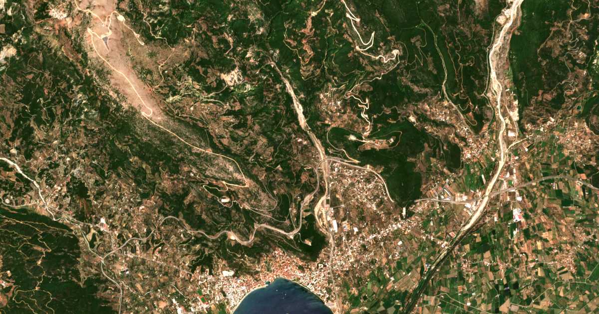 Mapa por satélite de Ágios Vasíleios