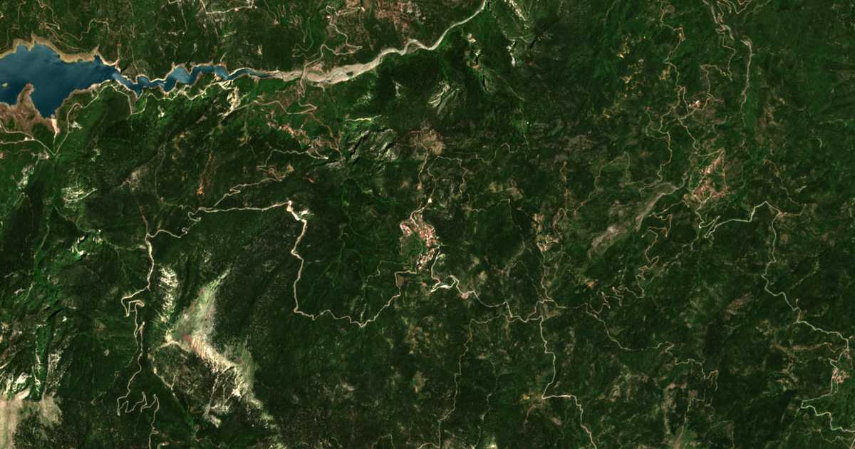 Mapa por satélite de Kryonéria