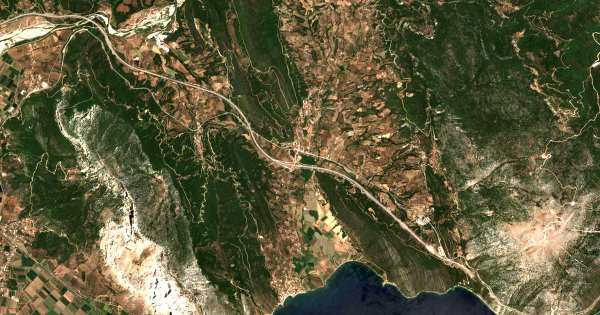 Mapa por satélite de Pérama