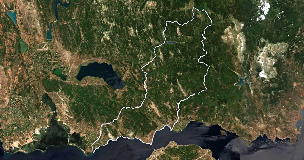 Imagen de satélite con el límite trazado: Nafpaktía